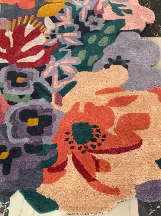 Actual floral rug pile and edge detail
