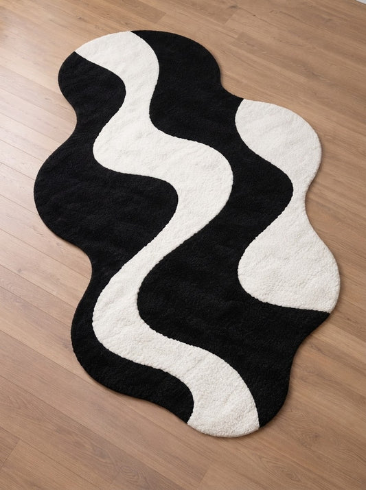 Black and Cream Wavy hand-tufted rug, image 2
