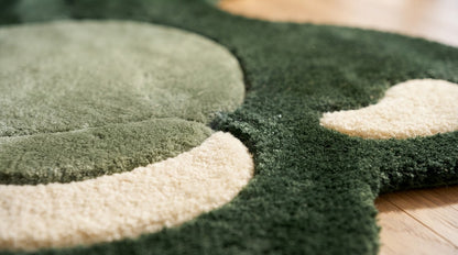 Green Abstract Amoeba hand-tufted rug, image 4