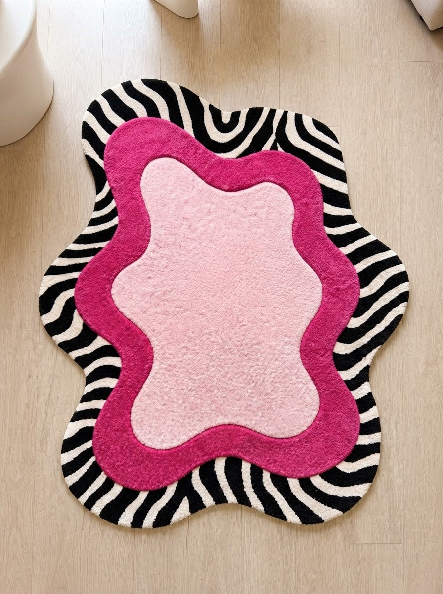 Pink Zebra Accent hand-tufted rug, image 1